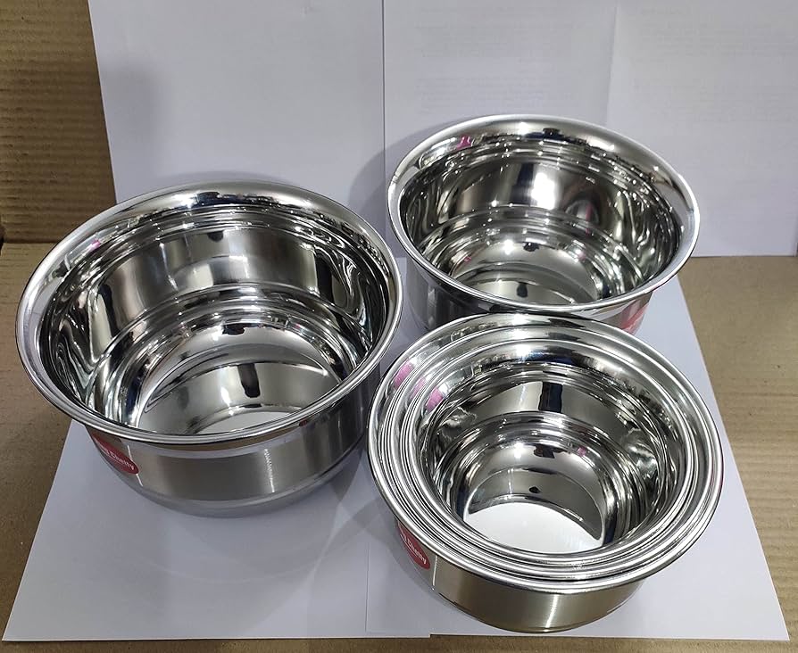 Stainless Steel Stackable Serving Bowls with Glass Lids (3 pc set)